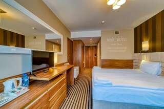 Курортные отели White Resort Крыница-Морска Двухместный номер Делюкс с 1 кроватью или 2 отдельными кроватями, балконом и видом на лес-33